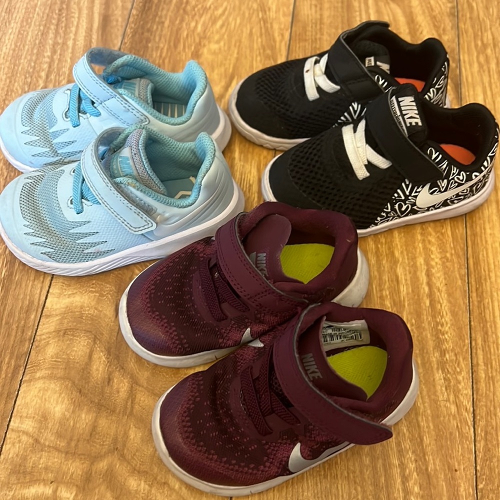 3 pairs 5T Nike shoes